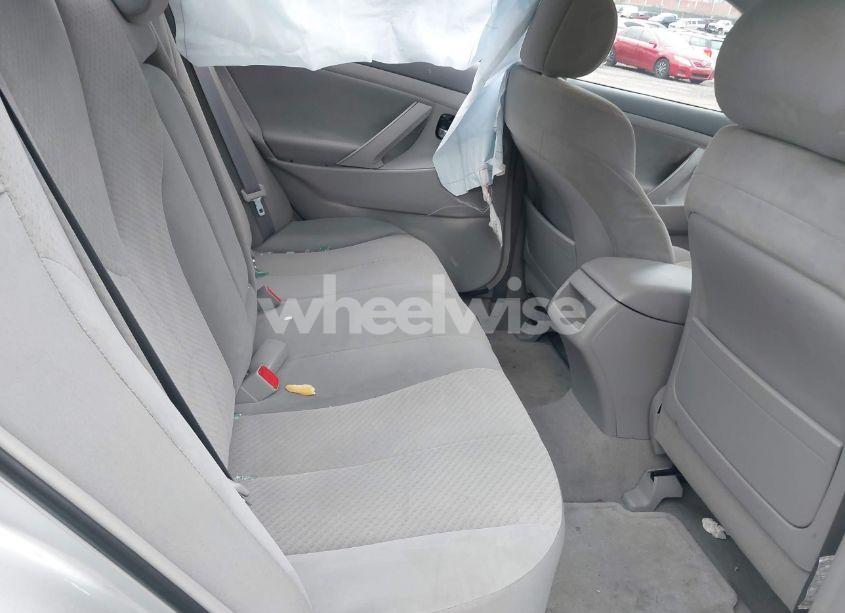 Photo 8 of 2007 Toyota Camry LE (VIN 4T1BE46K97U644640)