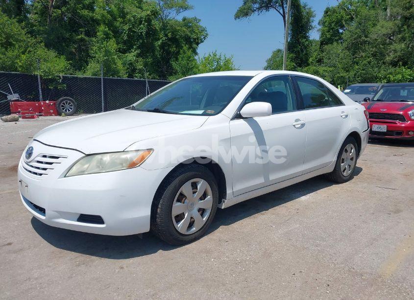 Photo 2 of 2007 Toyota Camry LE (VIN 4T1BE46K97U645741)