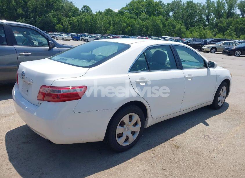 Photo 4 of 2007 Toyota Camry LE (VIN 4T1BE46K97U645741)