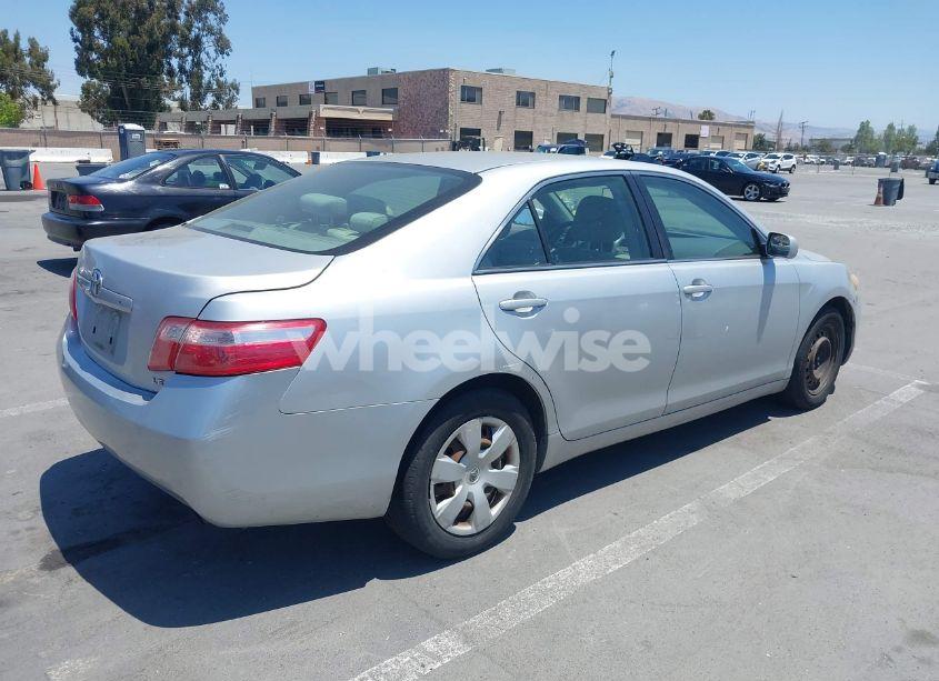 Photo 4 of 2007 Toyota Camry LE (VIN 4T1BE46K97U707297)