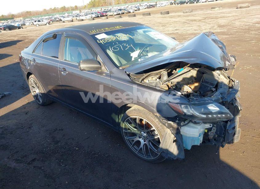 2007 Toyota Camry LE (VIN 4T1BE46K97U729235) main photo