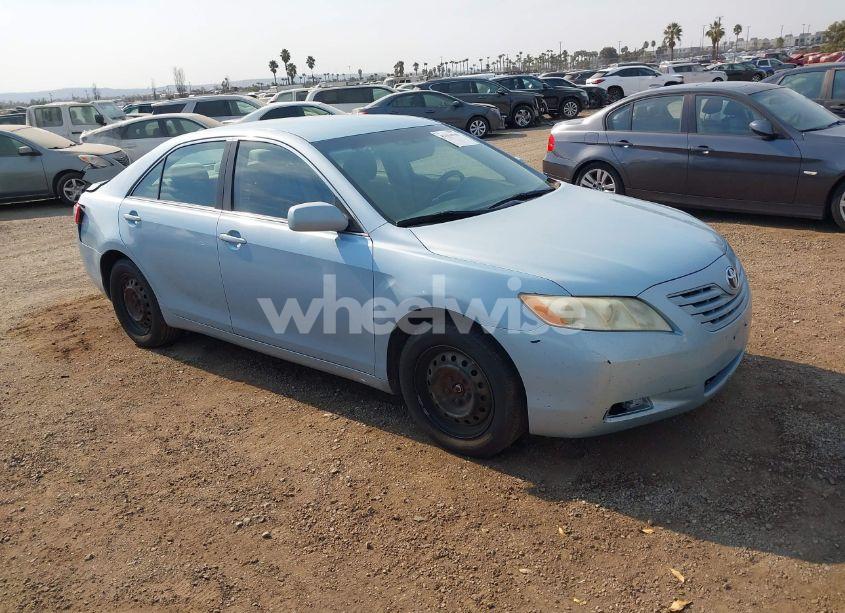 2008 Toyota Camry LE (VIN 4T1BE46K98U774015) main photo