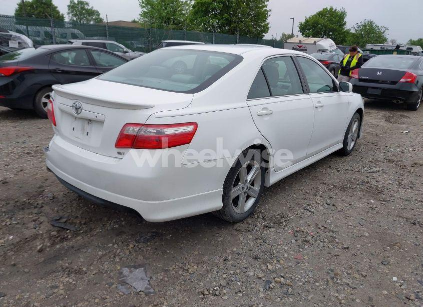 Photo 4 of 2008 Toyota Camry SE (VIN 4T1BE46K98U776556)