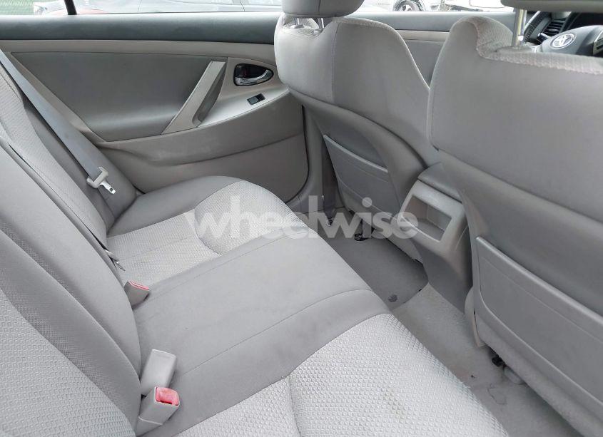 Photo 8 of 2008 Toyota Camry SE (VIN 4T1BE46K98U776556)