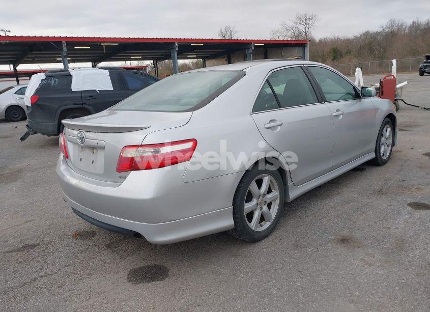 Photo 4 of 2008 Toyota Camry SE (VIN 4T1BE46K98U787542)