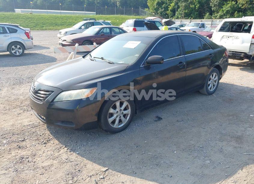Photo 2 of 2009 Toyota Camry LE (VIN 4T1BE46K99U267780)