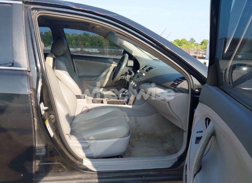 Photo 5 of 2009 Toyota Camry LE (VIN 4T1BE46K99U267780)