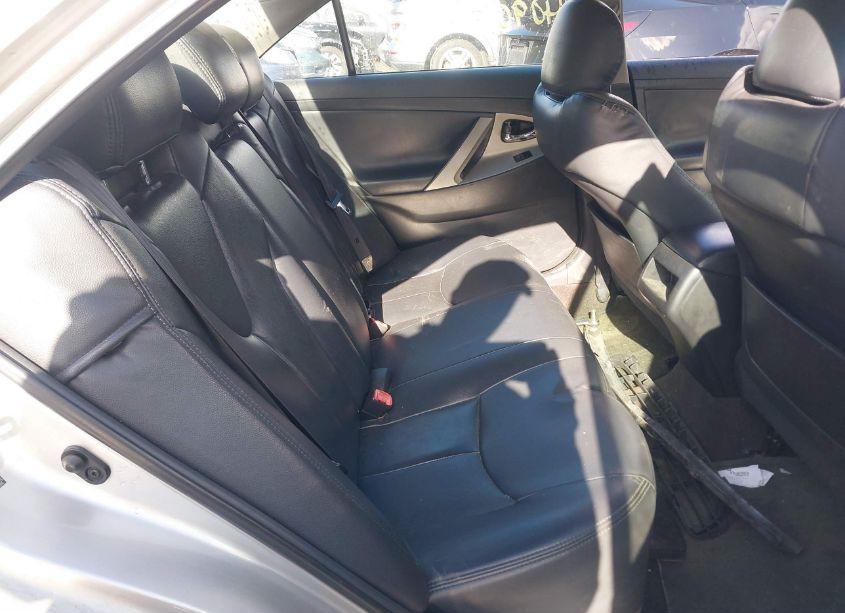 Photo 5 of 2009 Toyota Camry SE (VIN 4T1BE46K99U280304)