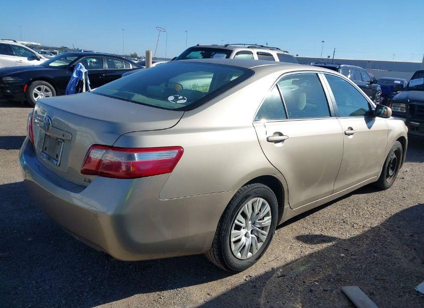 Photo 4 of 2009 Toyota Camry LE (VIN 4T1BE46K99U289973)