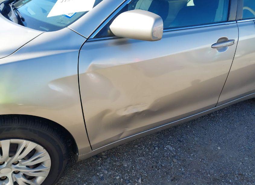 Photo 6 of 2009 Toyota Camry LE (VIN 4T1BE46K99U289973)