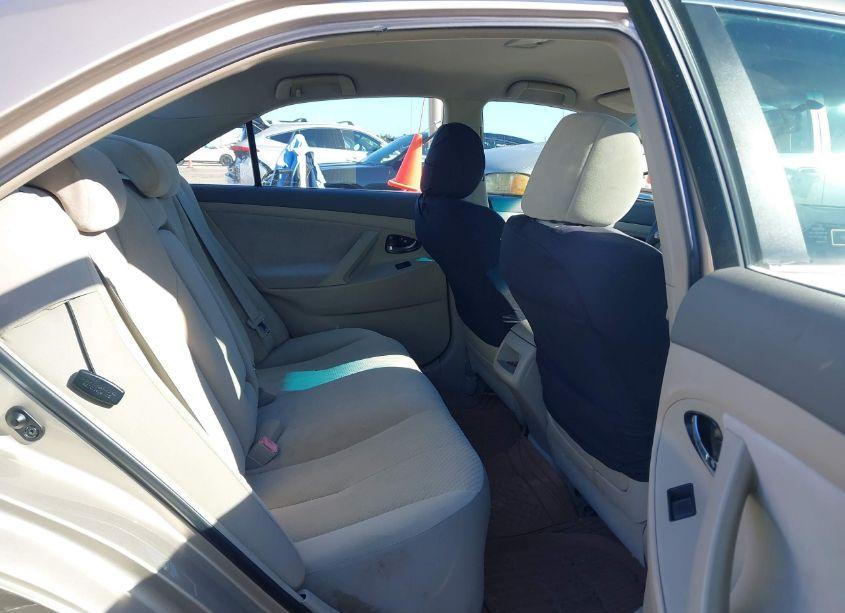 Photo 8 of 2009 Toyota Camry LE (VIN 4T1BE46K99U289973)