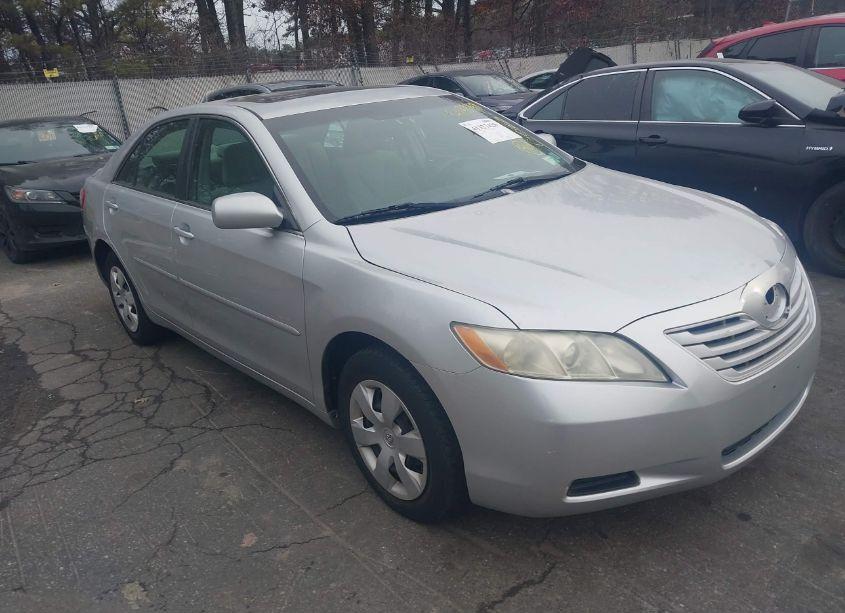 2009 Toyota Camry LE (VIN 4T1BE46K99U294347) main photo