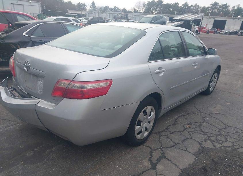 Photo 4 of 2009 Toyota Camry LE (VIN 4T1BE46K99U294347)