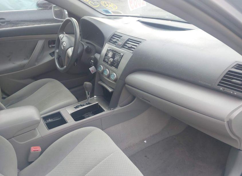 Photo 5 of 2009 Toyota Camry LE (VIN 4T1BE46K99U294347)