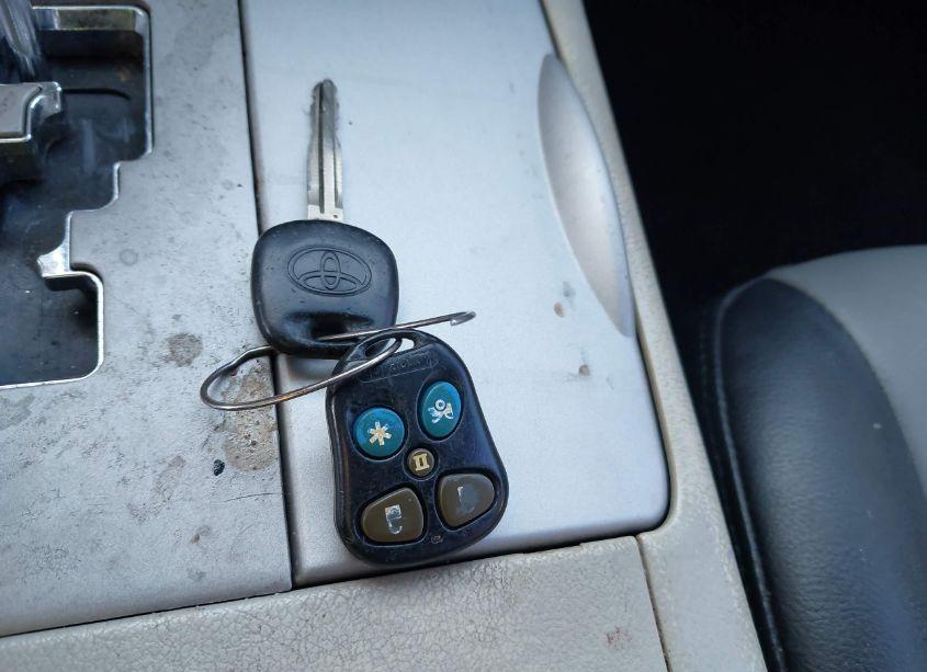 Photo 11 of 2009 Toyota Camry (VIN 4T1BE46K99U301040)