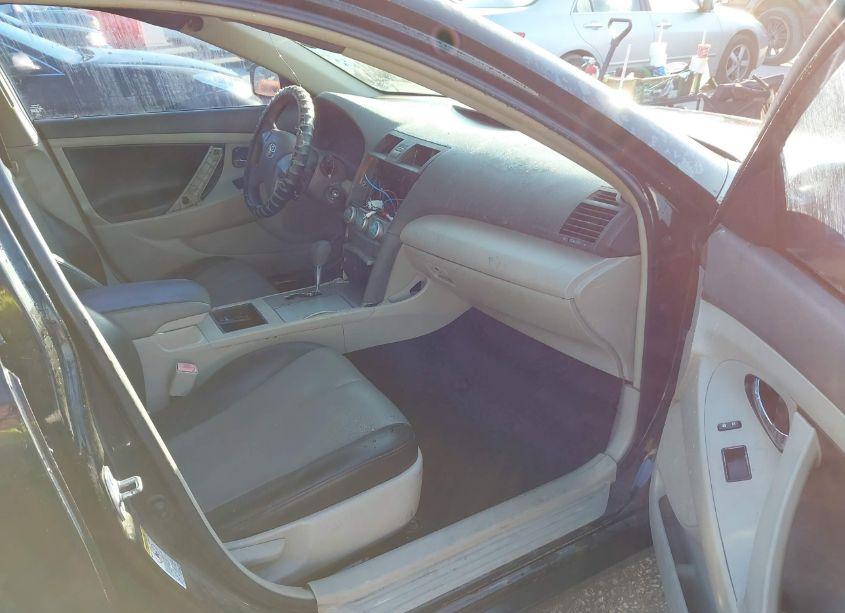 Photo 5 of 2009 Toyota Camry (VIN 4T1BE46K99U301040)