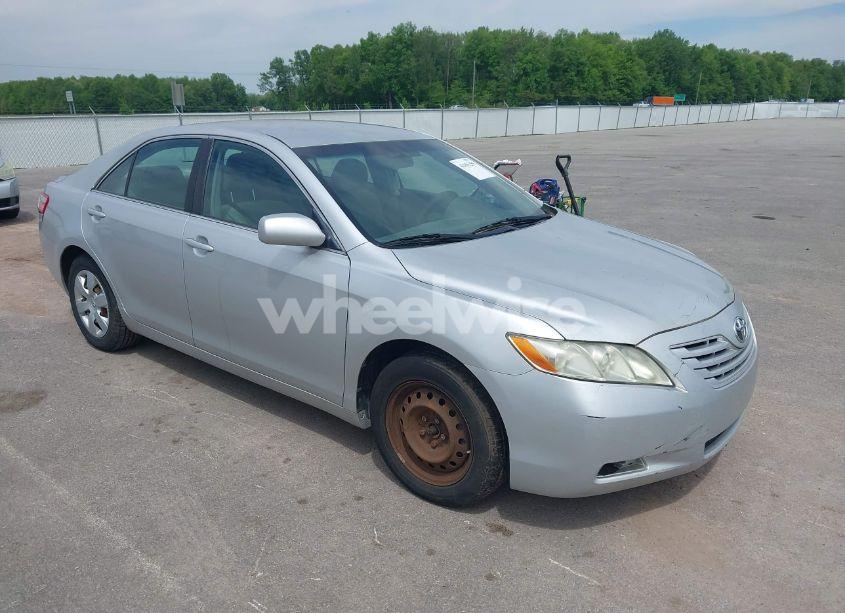 2009 Toyota Camry LE (VIN 4T1BE46K99U313351) main photo
