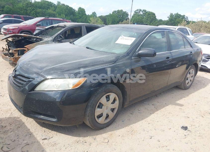 Photo 2 of 2009 Toyota Camry (VIN 4T1BE46K99U323846)