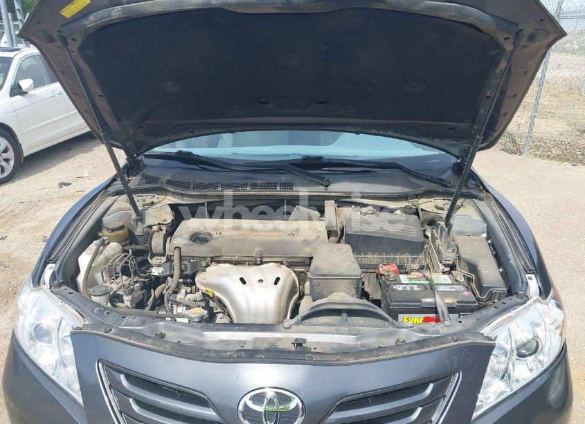 Photo 10 of 2009 Toyota Camry LE (VIN 4T1BE46K99U333745)