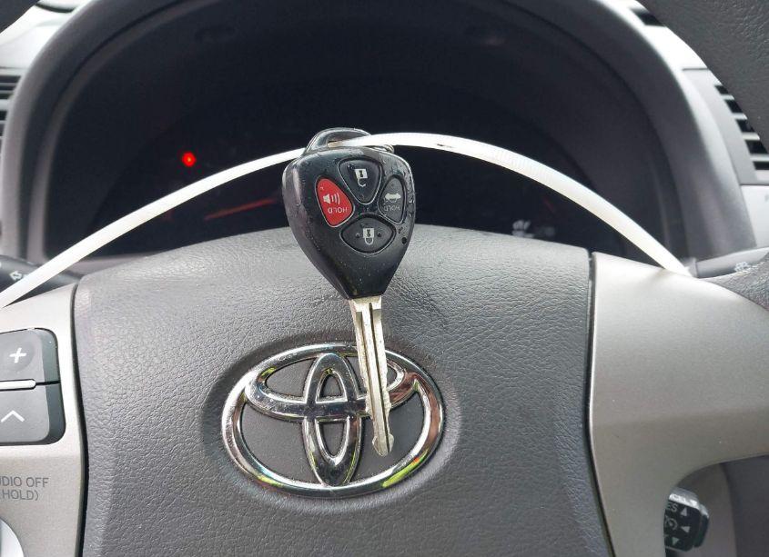 Photo 11 of 2009 Toyota Camry LE (VIN 4T1BE46K99U337424)