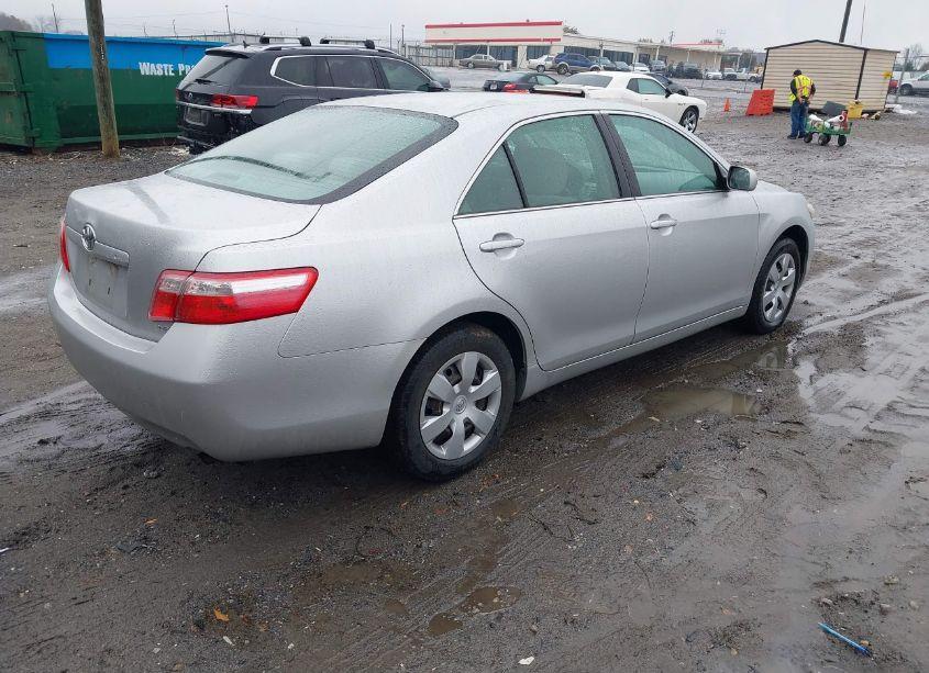 Photo 4 of 2009 Toyota Camry LE (VIN 4T1BE46K99U337424)