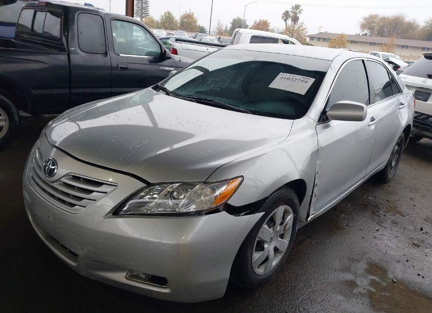 Photo 2 of 2009 Toyota Camry LE (VIN 4T1BE46K99U368639)