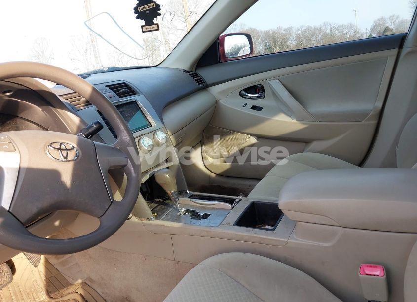 Photo 5 of 2009 Toyota Camry LE (VIN 4T1BE46K99U371735)