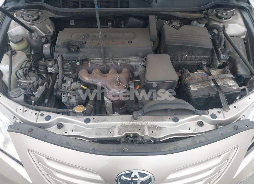 Photo 10 of 2009 Toyota Camry LE (VIN 4T1BE46K99U382279)