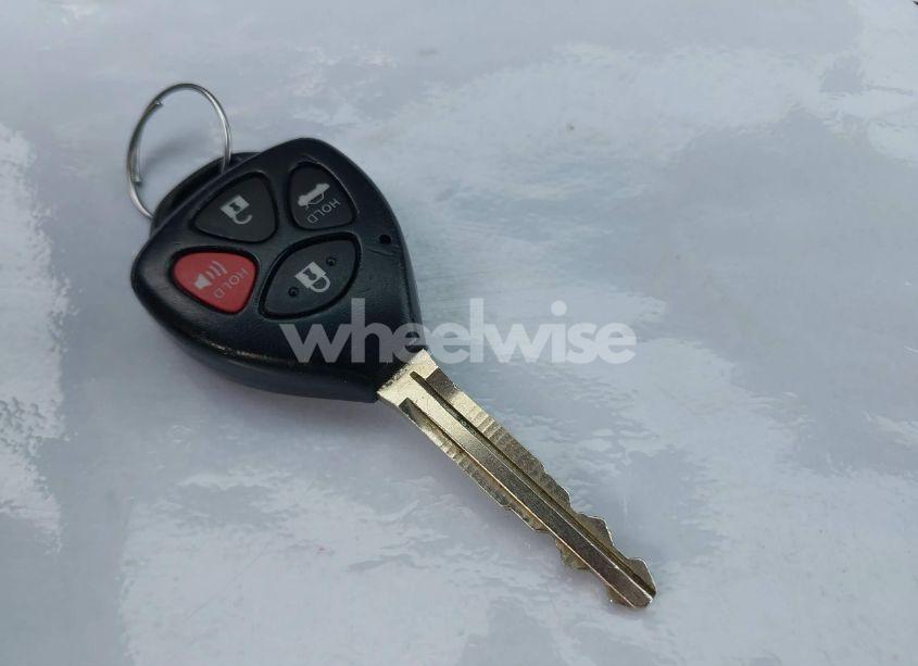 Photo 11 of 2009 Toyota Camry LE (VIN 4T1BE46K99U382279)