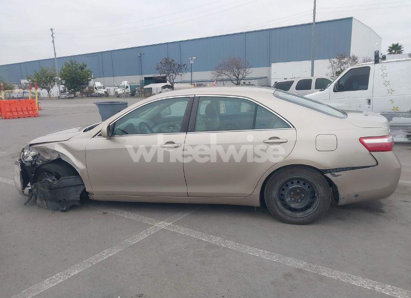 Photo 14 of 2009 Toyota Camry LE (VIN 4T1BE46K99U382279)