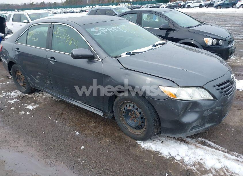 2009 Toyota Camry LE (VIN 4T1BE46K99U402031) main photo