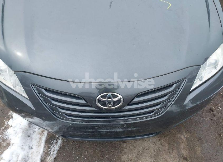 Photo 10 of 2009 Toyota Camry LE (VIN 4T1BE46K99U402031)