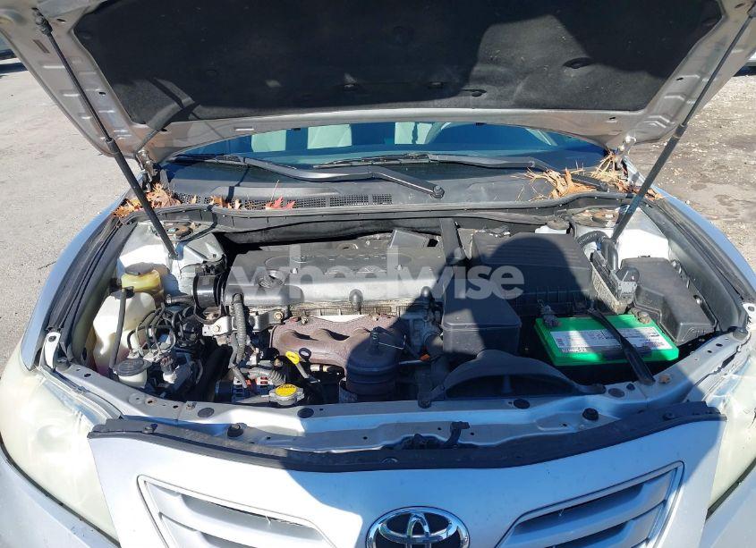 Photo 10 of 2009 Toyota Camry LE (VIN 4T1BE46K99U413305)