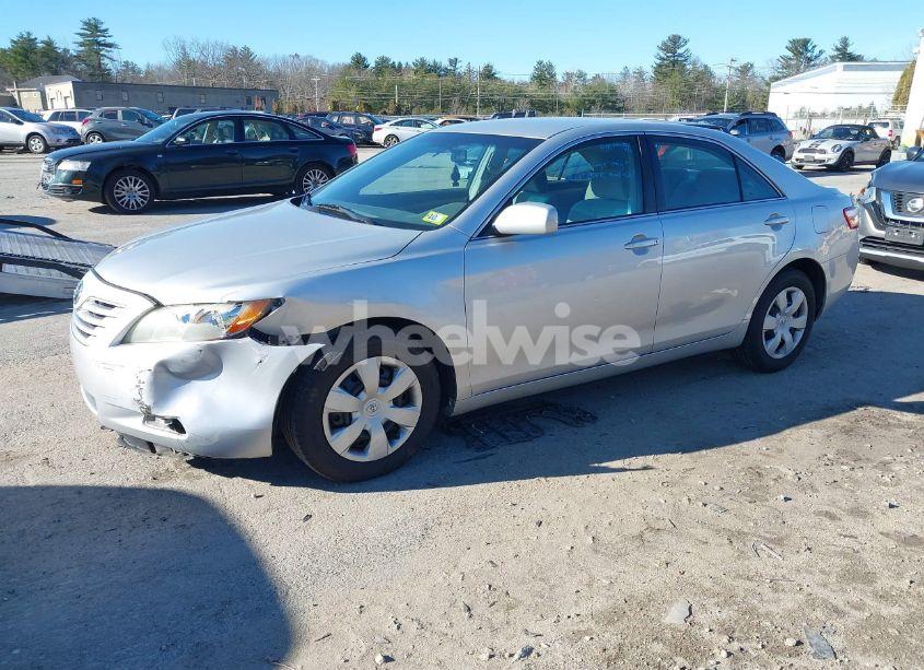 Photo 2 of 2009 Toyota Camry LE (VIN 4T1BE46K99U413305)