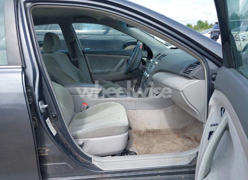 Photo 5 of 2009 Toyota Camry SE/LE/XLE (VIN 4T1BE46K99U414633)