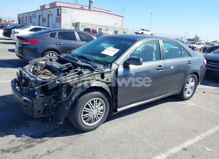 Photo 2 of 2009 Toyota Camry LE (VIN 4T1BE46K99U414860)