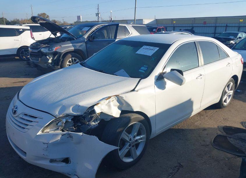 Photo 2 of 2009 Toyota Camry LE (VIN 4T1BE46K99U793388)