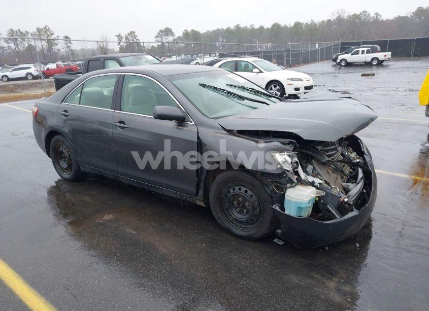2009 Toyota Camry LE (VIN 4T1BE46K99U862953) main photo