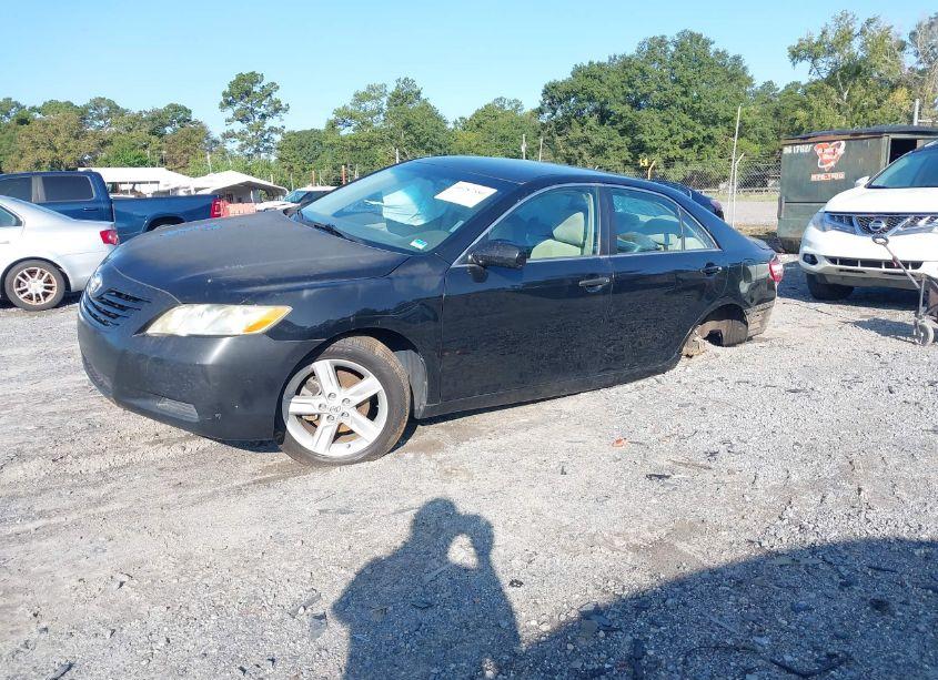 Photo 2 of 2009 Toyota Camry (VIN 4T1BE46K99U871331)