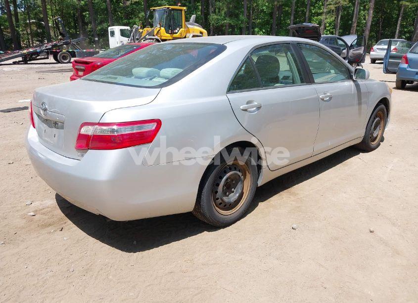 Photo 4 of 2009 Toyota Camry LE (VIN 4T1BE46K99U892857)