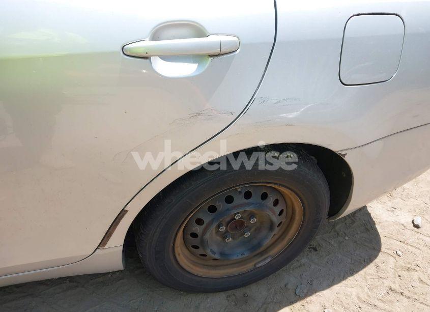 Photo 6 of 2009 Toyota Camry LE (VIN 4T1BE46K99U892857)