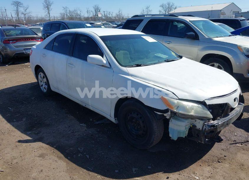 2009 Toyota Camry LE (VIN 4T1BE46K99U896004) main photo