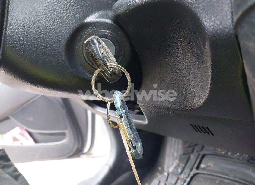 Photo 11 of 2009 Toyota Camry SE (VIN 4T1BE46K99U905932)