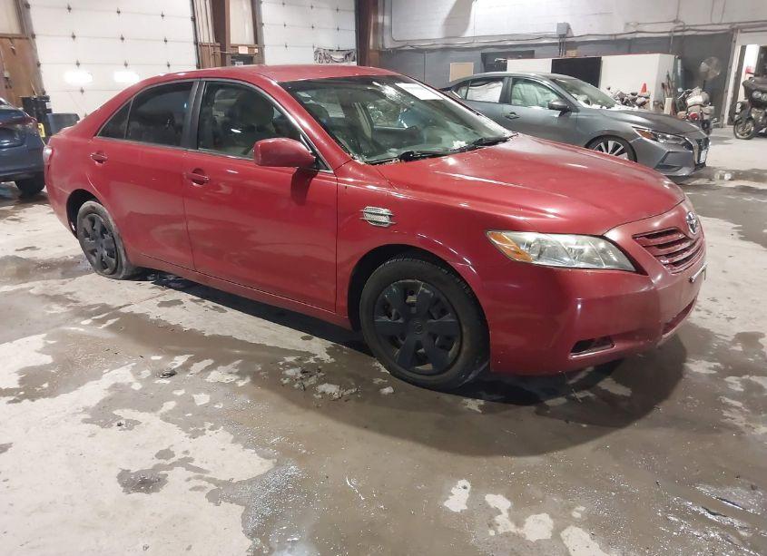 2007 Toyota Camry LE (VIN 4T1BE46KX7U006736) main photo