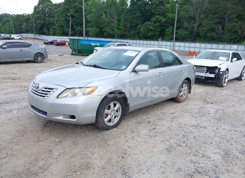 Photo 2 of 2007 Toyota Camry LE (VIN 4T1BE46KX7U025190)