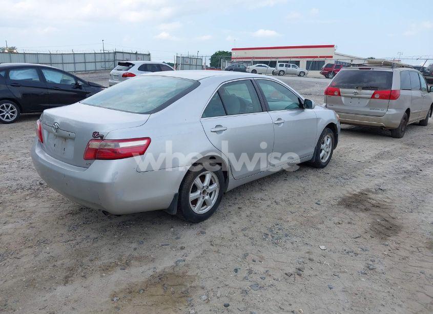 Photo 4 of 2007 Toyota Camry LE (VIN 4T1BE46KX7U025190)