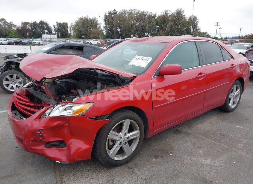 Photo 2 of 2007 Toyota Camry LE (VIN 4T1BE46KX7U065141)