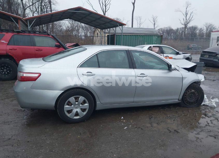 Photo 13 of 2007 Toyota Camry LE (VIN 4T1BE46KX7U091724)