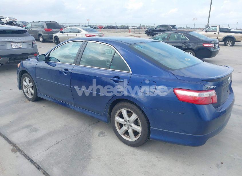 Photo 3 of 2007 Toyota Camry SE (VIN 4T1BE46KX7U098317)