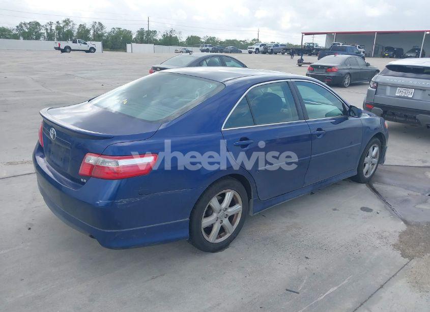 Photo 4 of 2007 Toyota Camry SE (VIN 4T1BE46KX7U098317)